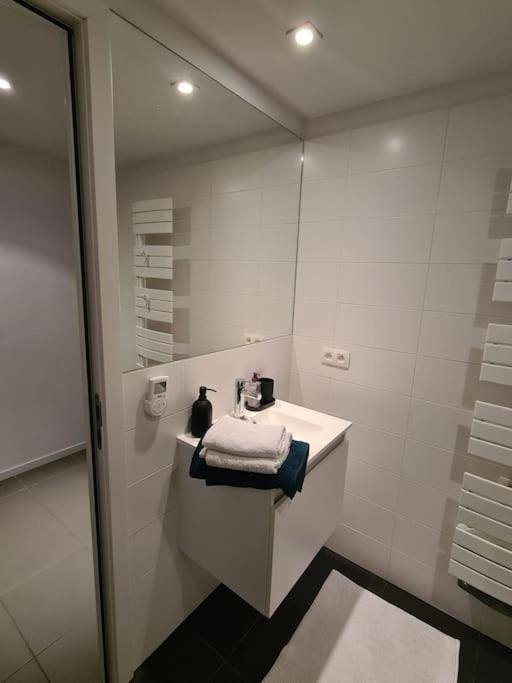 דירות בריסל Beau Studio מראה חיצוני תמונה